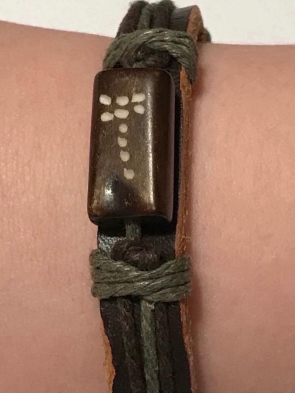 Bracelet - Picture 1 of 3